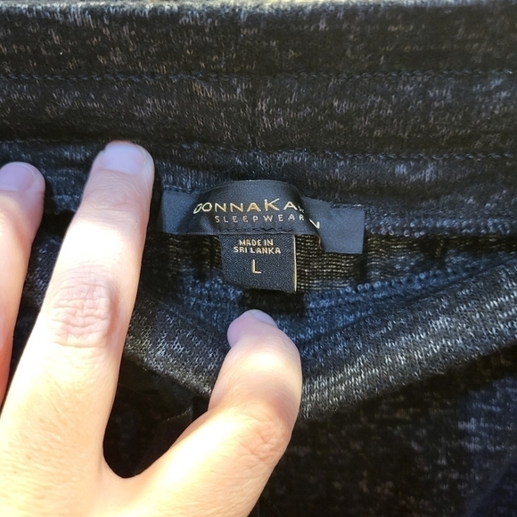 Donna Karan Joggers - Picture 3 of 6